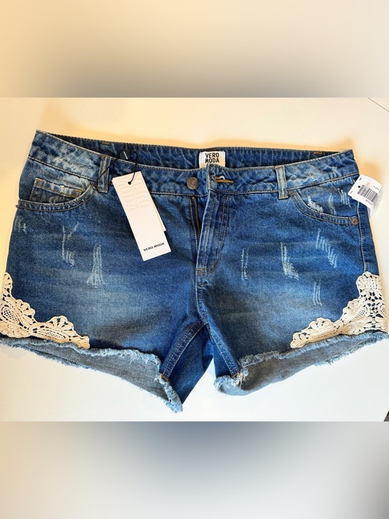 Vero Moda Pants - Vero Moda Paula Lace Denim/ Jean Shorts - 31 NWT